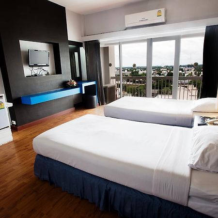 Pailyn Phitsanulok Hotel Luaran gambar