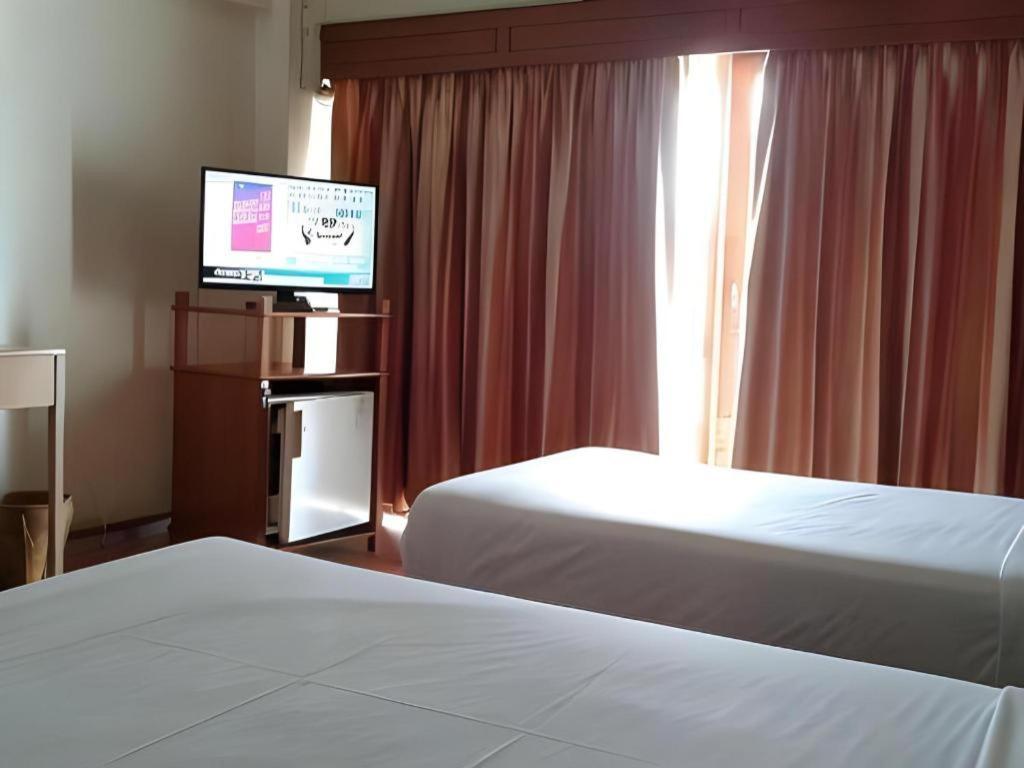 Pailyn Phitsanulok Hotel Luaran gambar