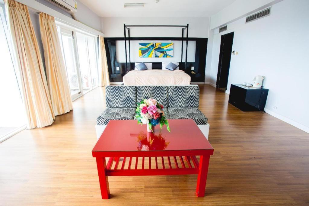 Pailyn Phitsanulok Hotel Luaran gambar